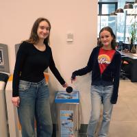 Ania (left) and Amelia (right)