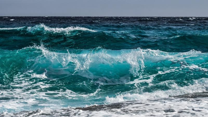 Ocean waves, Image by Dimitris Vetsikas from Pixabay